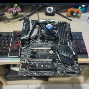 Paketan Motheboard/MainBoard Msi Z370 Gaming Pro Carbon, Intel Core I7 8700K