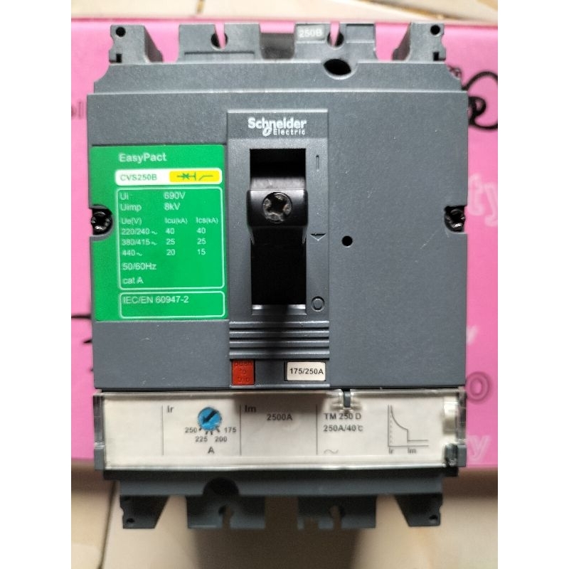 mccb Schneider easy CVS250B-175/250AMPERE