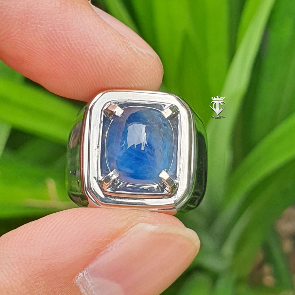 Batu Natural Sugarloaf Blue Sapphire Madagascar 5.48 Ct GRI Lab Memo