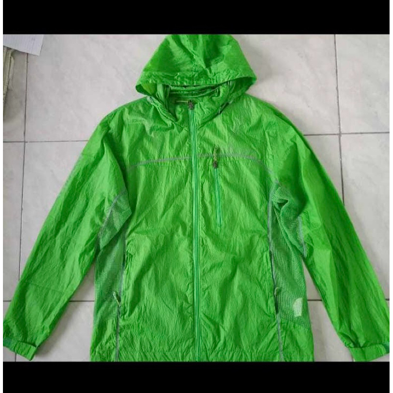 thrifting jaket parasut outdoor running sepeda