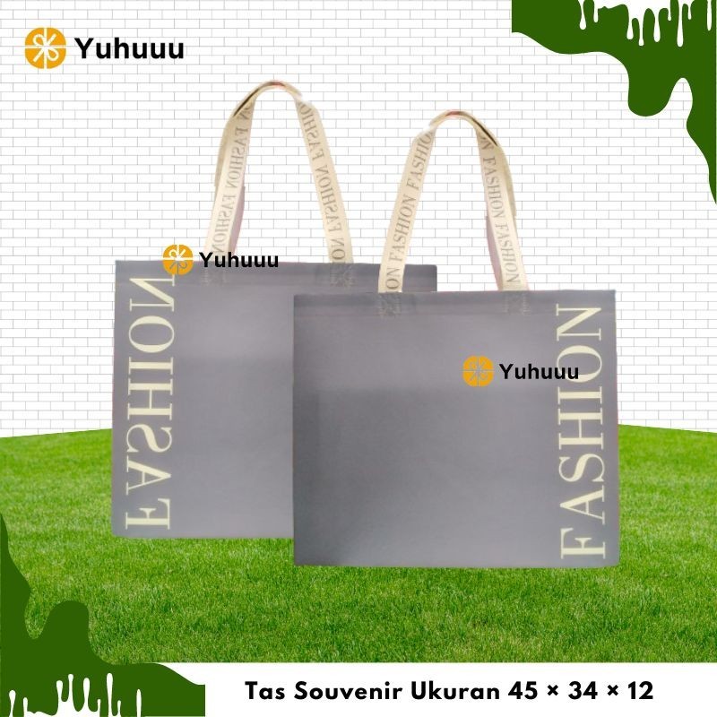 

Tas Hampers Souvenir Goodie Bag Mpl Abu Abu Fashion Ukuran 45 × 34 × 12 cm