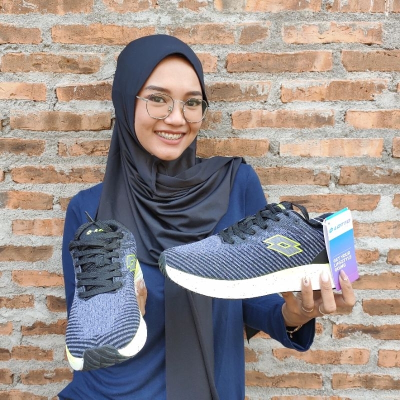 Sepatu L0tto Life's Sepatu Sport Sepatu Badminton Sport station
