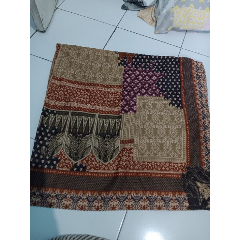 Zaskia Sungkar Preloved