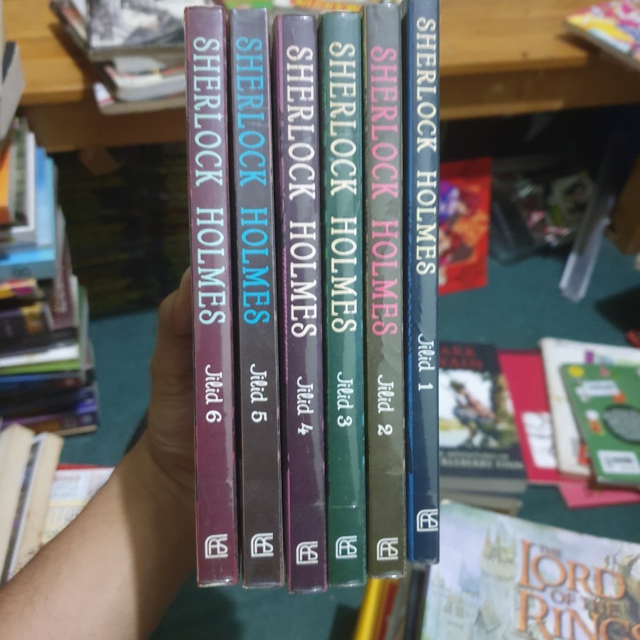 Novel Bekas Original : Kumpulan Kasus Seru Sherlock Holmes SET