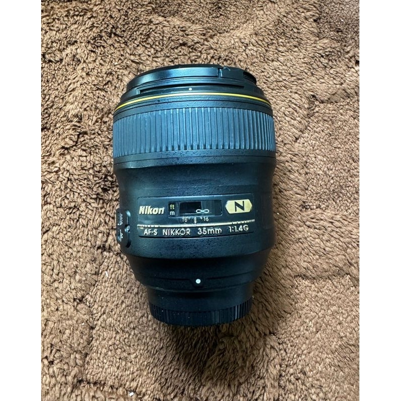 lensa nikon 35 mm f1, 4 nano bukan lensa nikon 85 nano bukan lensa nikon 50 nano