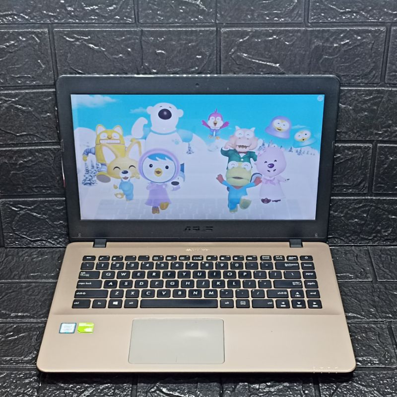 Laptop Editing Asus A442UR Intel Core I7-7500U 8/256GB Nvidia 930MX
