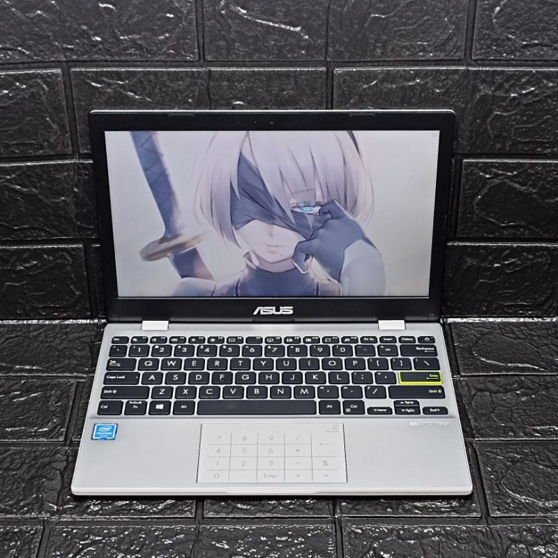 Notebook Asus Vivobook E210MA Intel Celeron N4020 4/256GB
