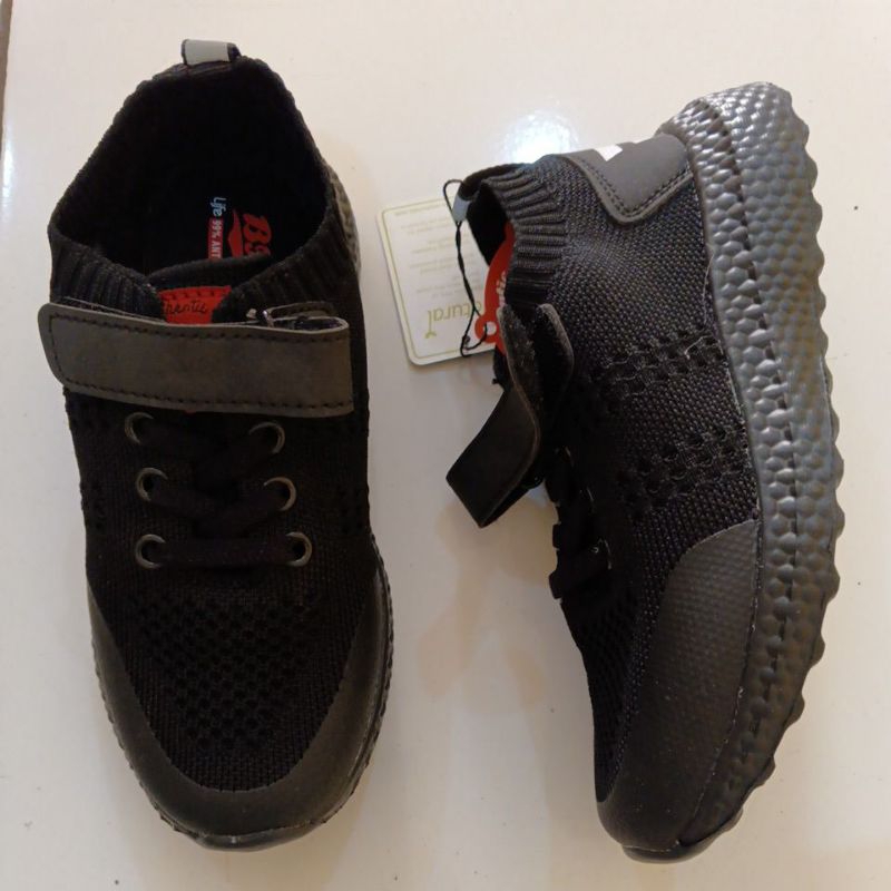 381-6545 Sepatu Anak B first