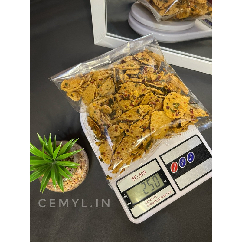 

BASRENG 250GR PEDAS DAUN JERUK CEMYL.IN