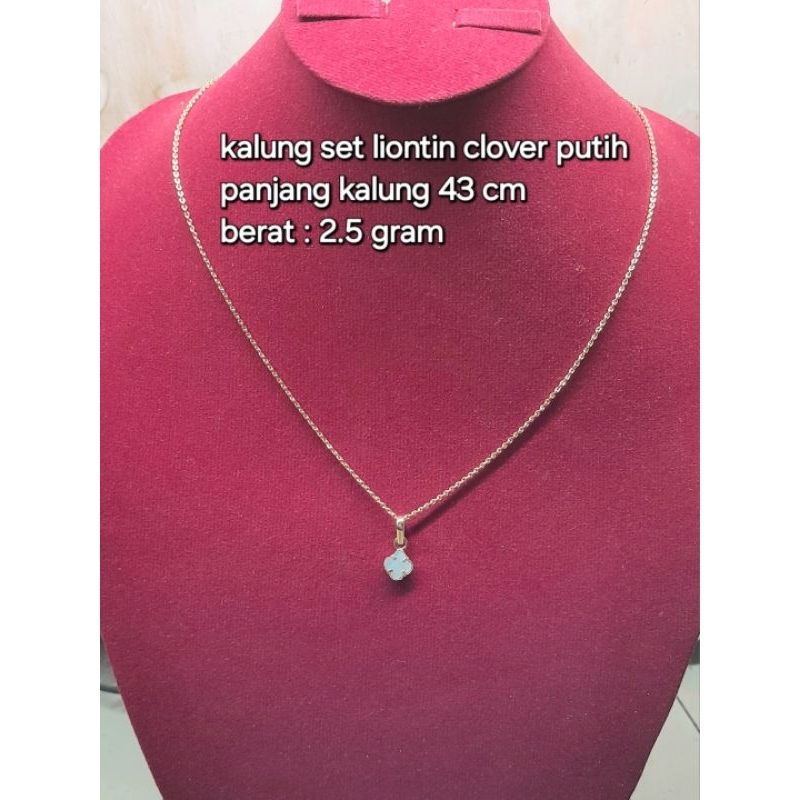 kalung set liontin clover putih 2.5 gram emas muda