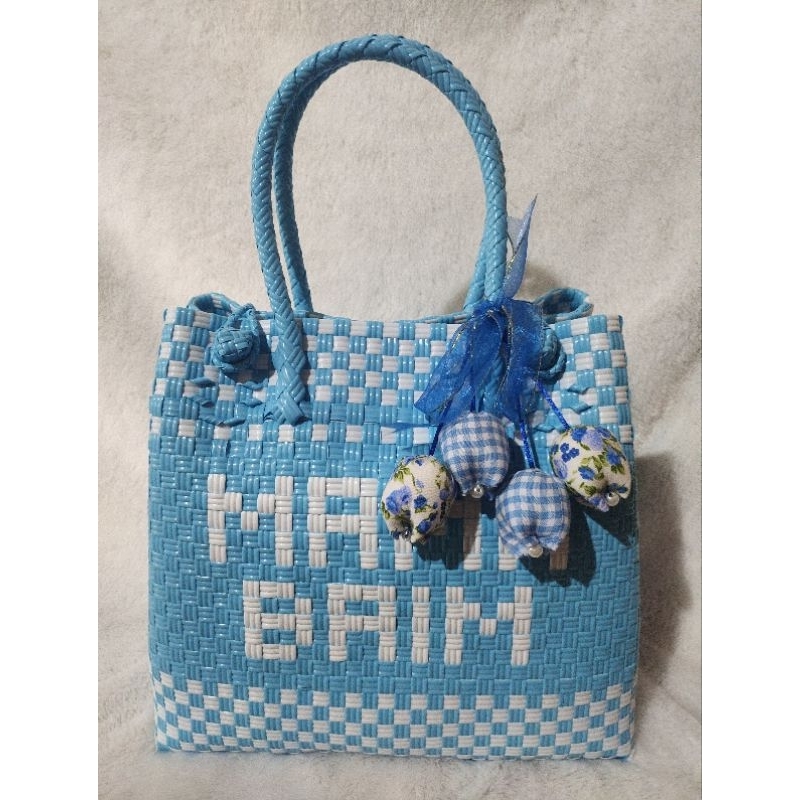 tas anyaman pakai nama