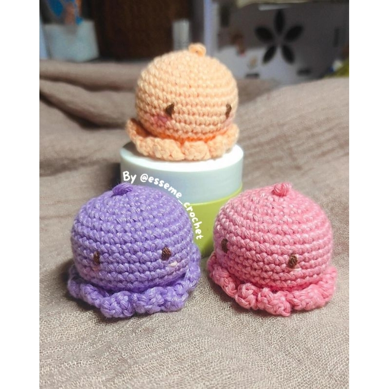 gantungan kunci rajut gurita boneka rajut gurita