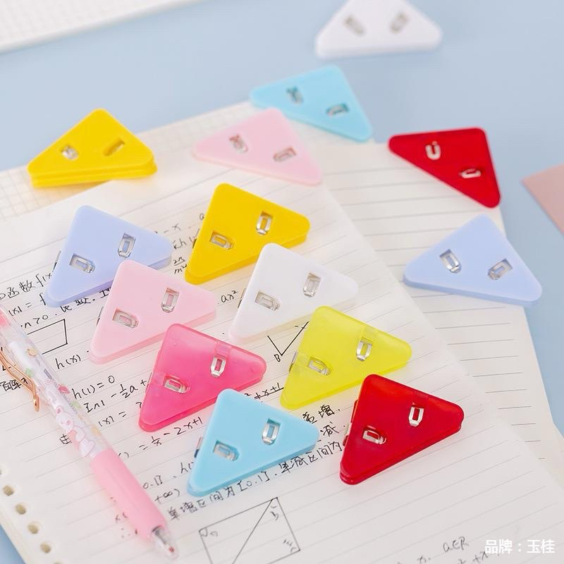 

My Stationery Paper Clip Segitiga 1 PCS Warna-Warni Klip Sudut Penjepit Buku Akrilik Penjepit Kertas Binder Plastik Clips Book & Paper Corner Perlengkapan Kantor Sekolah Import