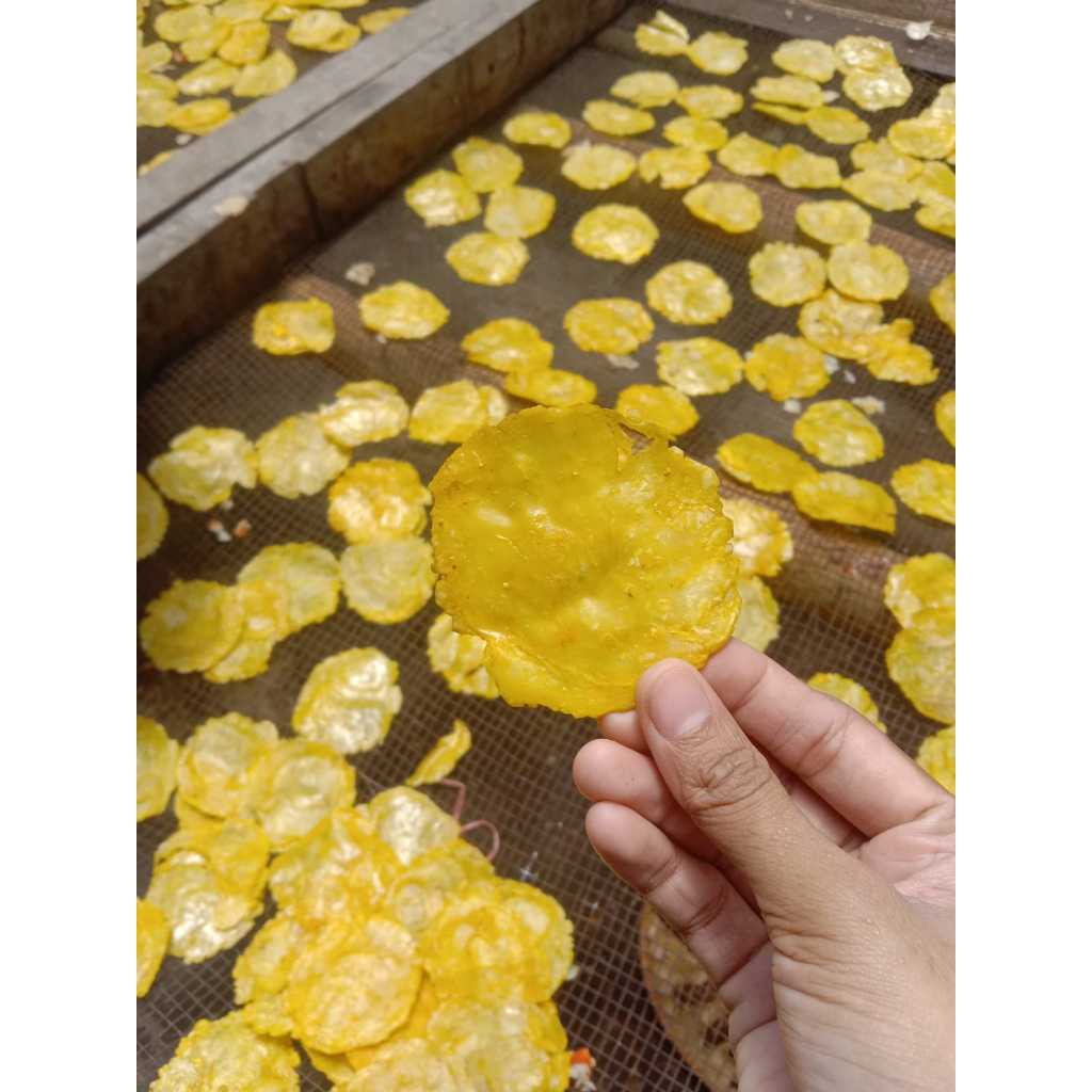 

250gr Emping Melinjo Mentah Bumbu Asin Manis