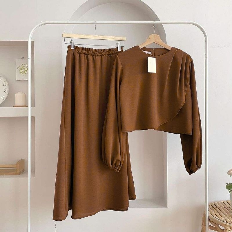 Vennya Crop One Set Skirt Crinkle Airflow | Setelan Crop Crinkle Airflow | Setelan Rok