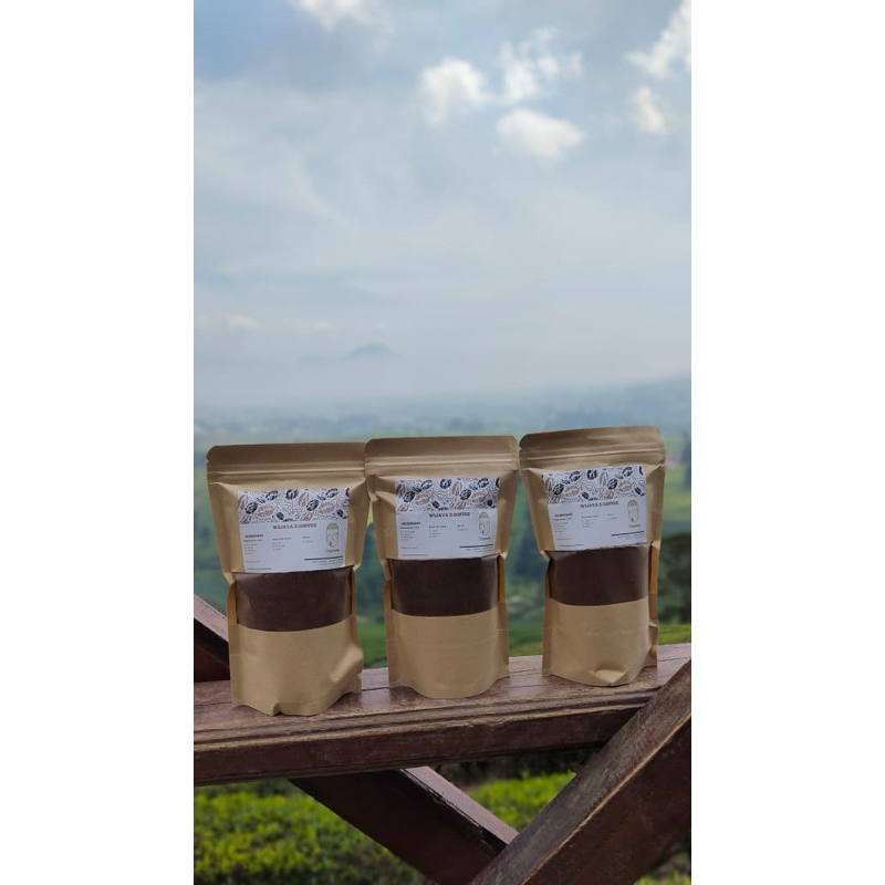 

KOPI ARABIKA GUNUNG TILU fullwash 220 gr kopi bubuk premium.