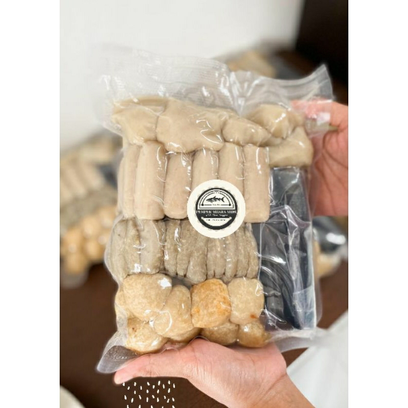 

pempek palembang asli mix isi 50pcs pempek ikan tenggiri