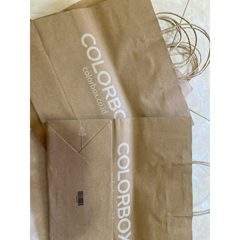 

medium paperbag cb
