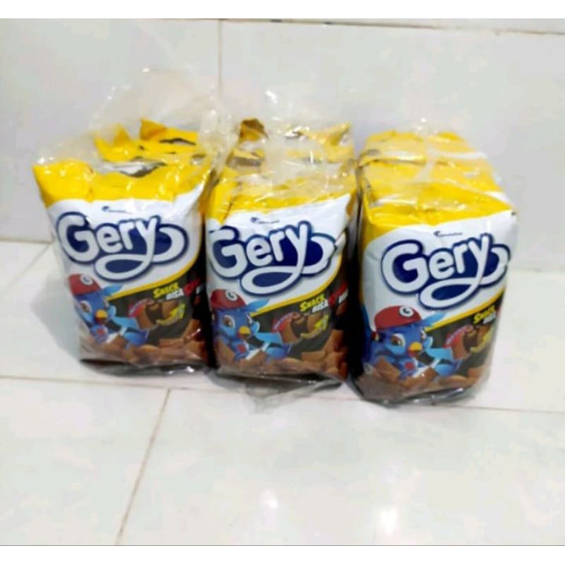 

GERRY SNACK SEREAL BANTAL 1 PAK ISI 5 PCS