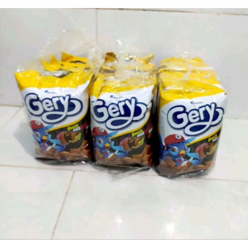 

GERRY SNACK SEREAL BANTAL 1 PAK ISI 5 PCS