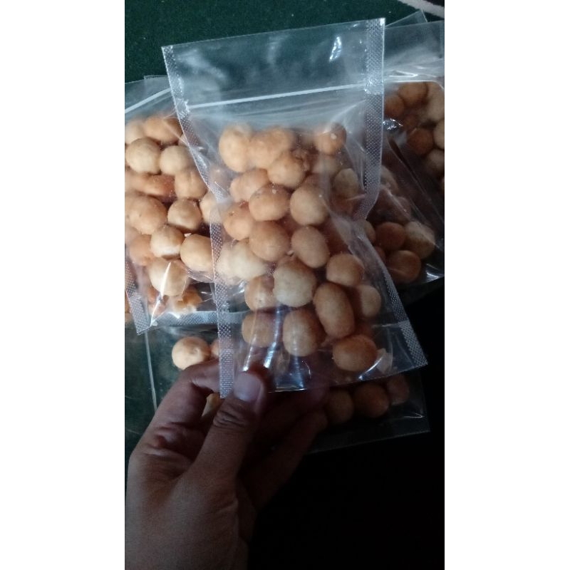 

kerupuk amplang ikan tenggiri