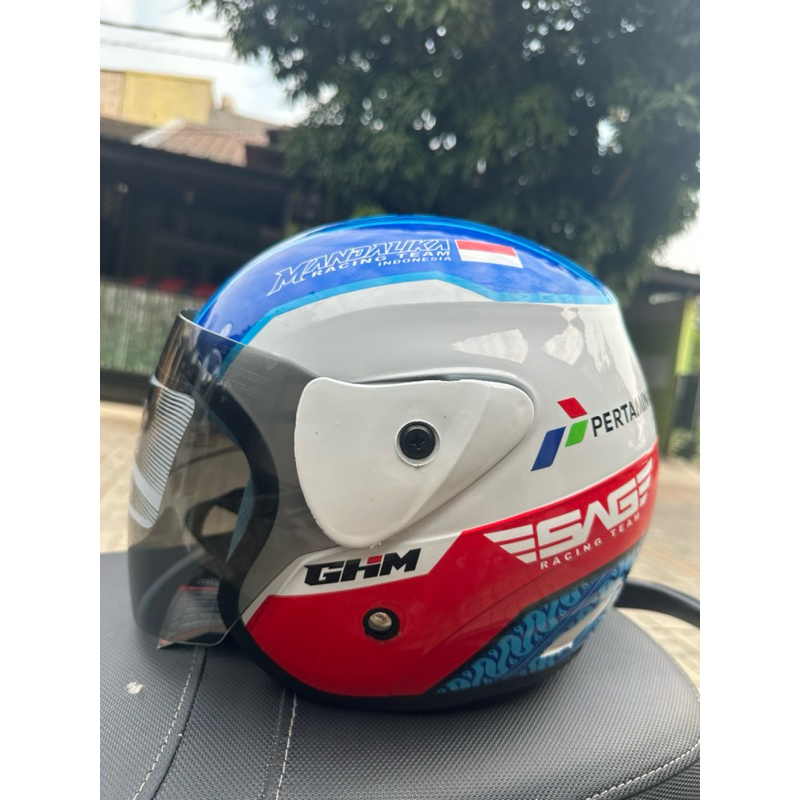 helm mandalika ghm kaca smoke sni terlaris