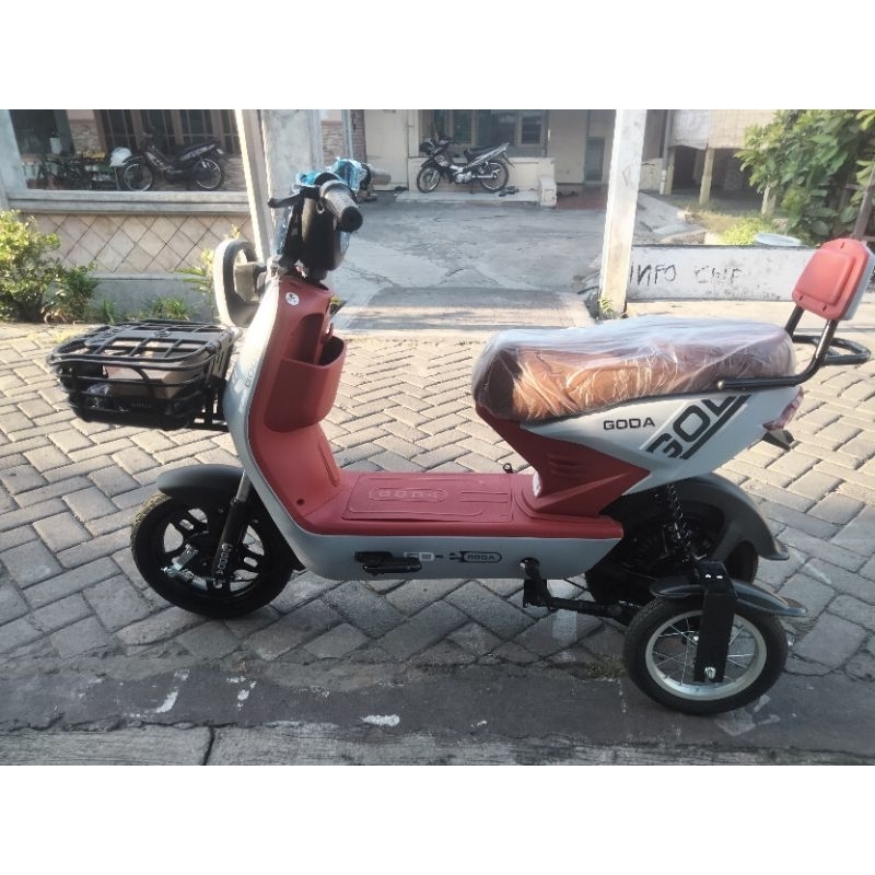 SEPEDA LISTRIK GODA 122  + RODA BANTU