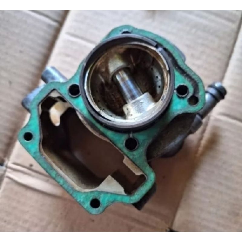 Boring+ piston Vario karbu 110 original (seken)