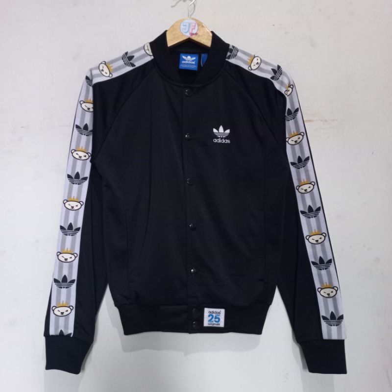 tracktop adidas Nigo SST TT full tapped