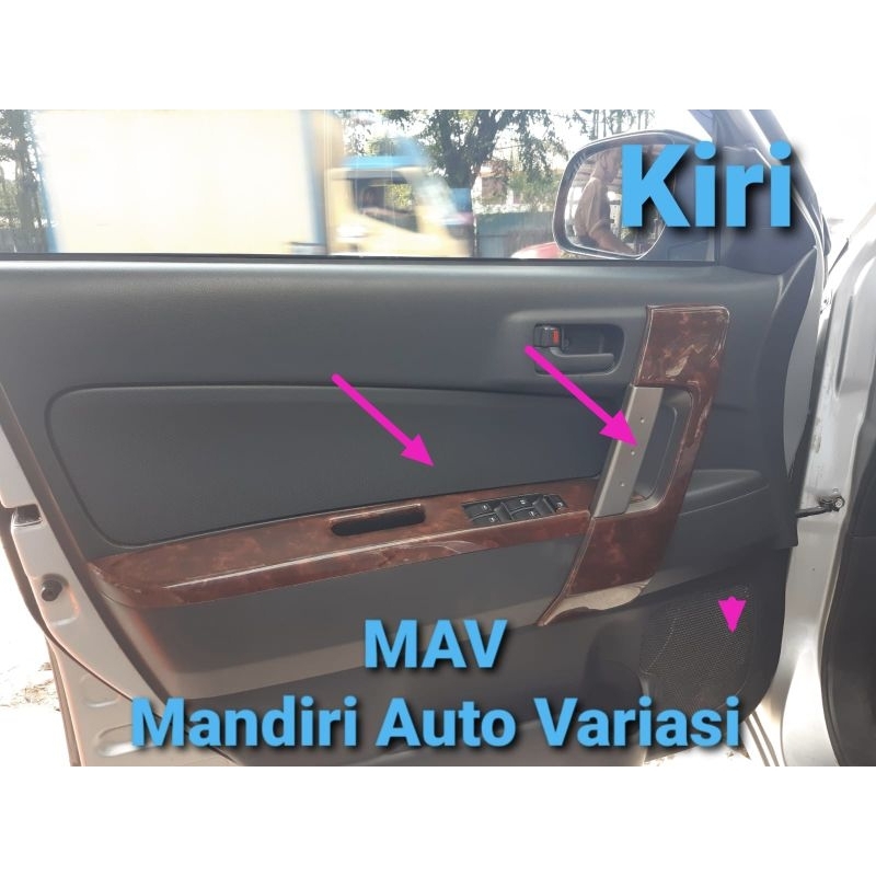 WOOD PANEL TERIOS RUSH LAMA