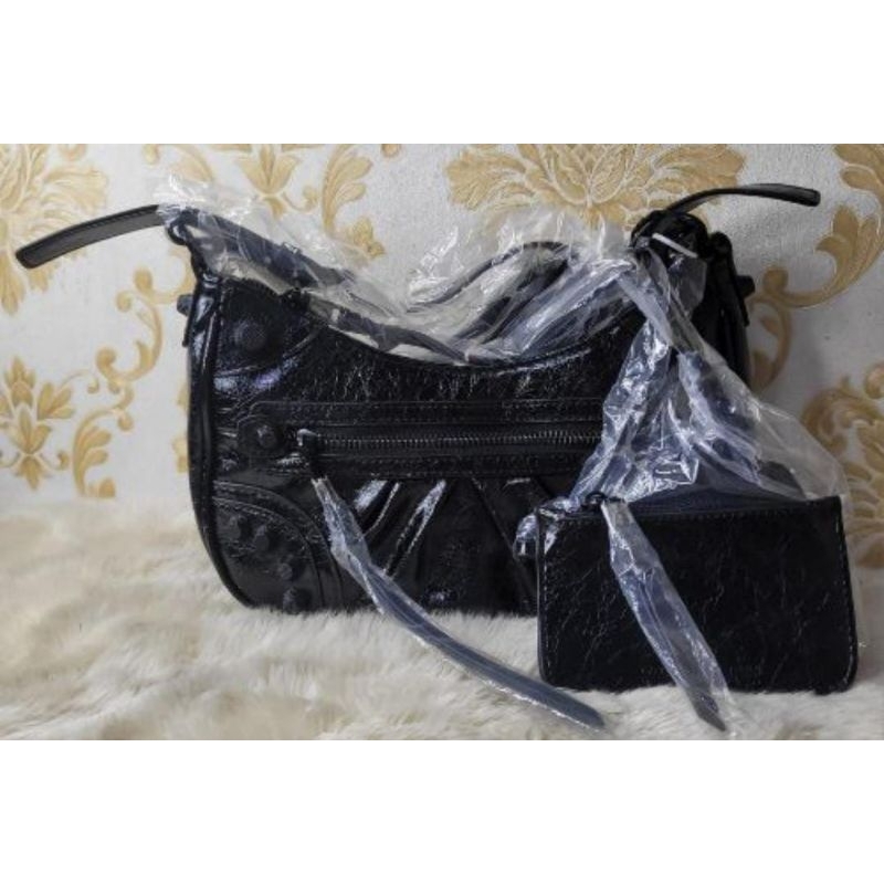 STEVE MADDEN BGLOWING BLACK