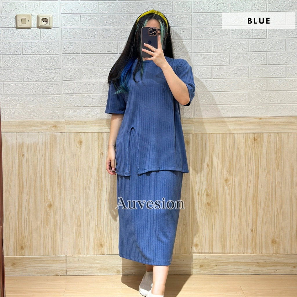 AUVESION Misha Slit Knit One Set Rok Oversize 4460 | Setelan Nagita