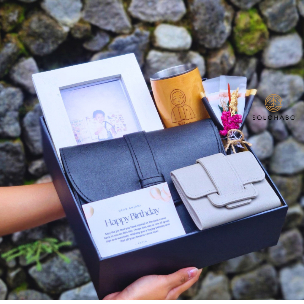 Hampers Ulang Tahun/Hadiah Ulang Tahun/Hampers/Kado Ulang Tahun/Kado Ultah/Hadiah Ultah Cewek/Hadiah