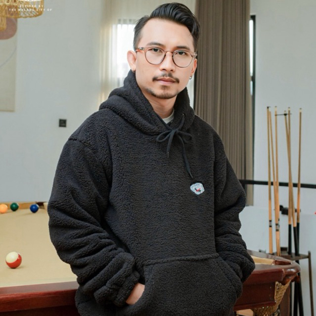 JAKET/PULLOVER SHERPA OYISAM "Black Sherpa"