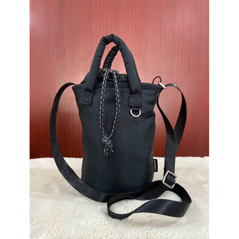 Converse bucket bag // sling bag converse // tas converse // converse bag