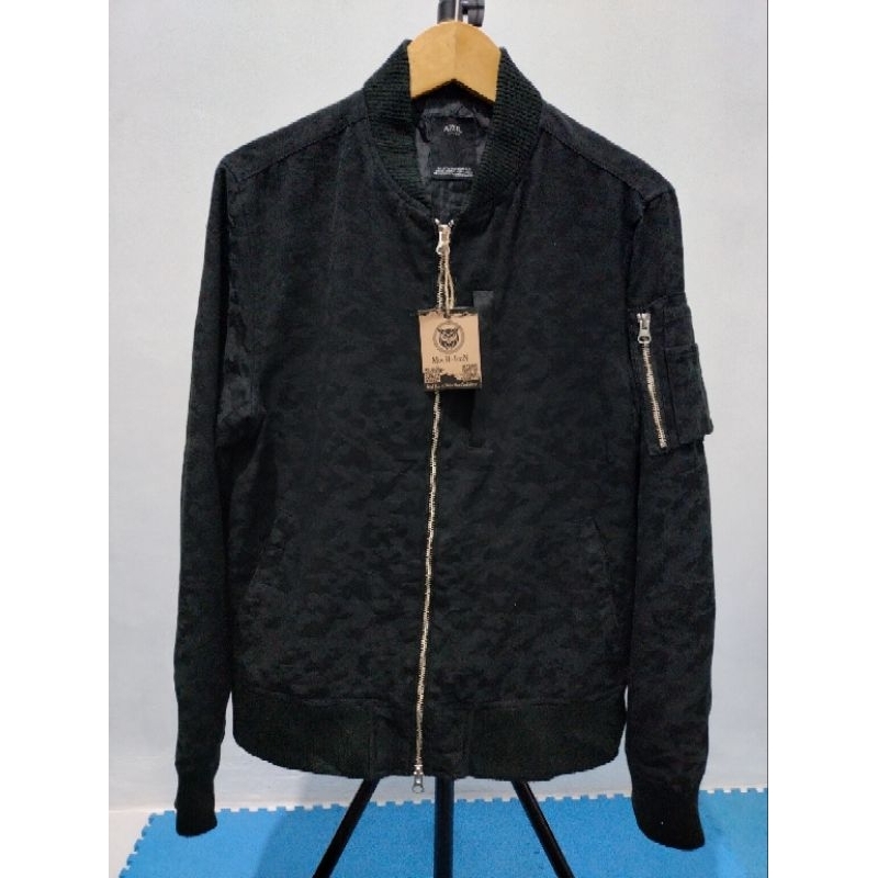 Jaket Bomber Azul Motif Camo