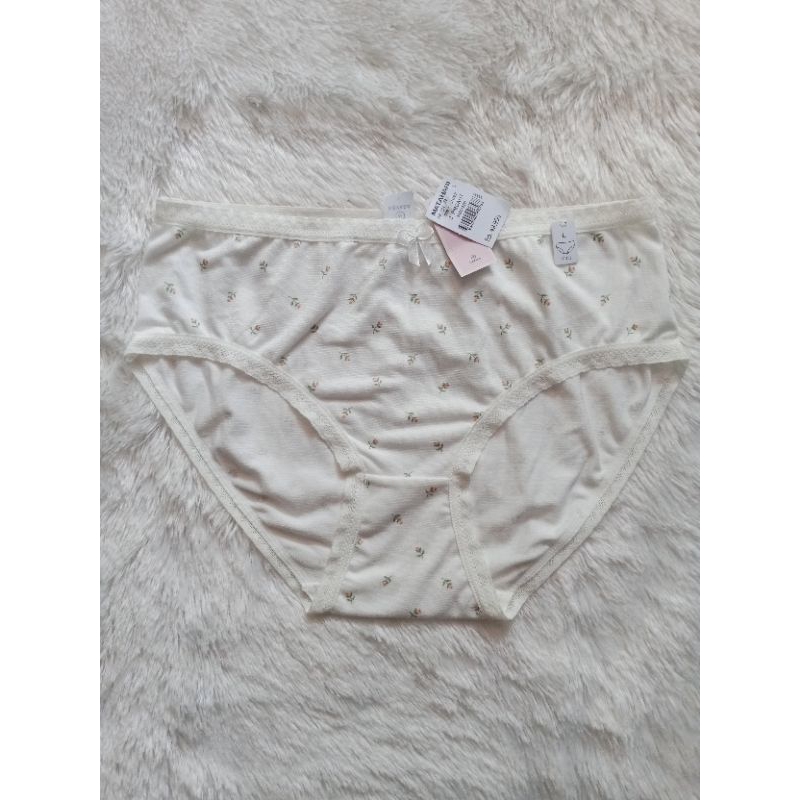 Celana Dalam CD Wanita Nevada Motif Size M.L.XL