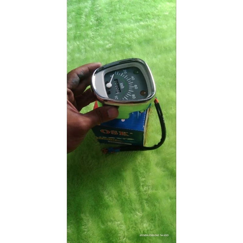spedometer batok kepala motor Honda c70 custom grand