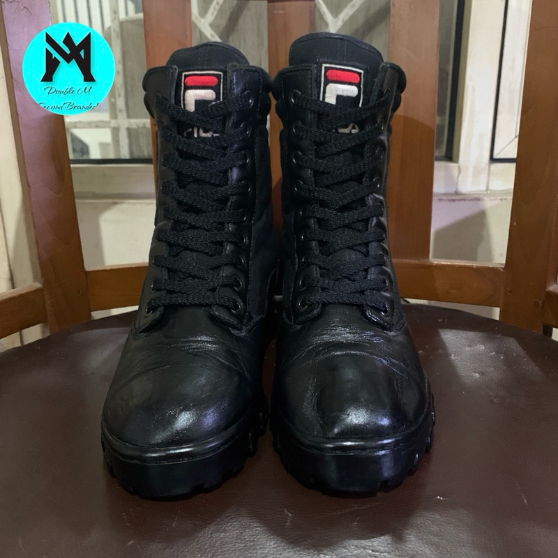 Sepatu Boots FILA Full Black OG Size 41