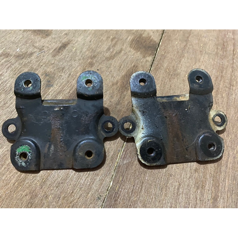 BRAKET BRACKET DUDUKAN SPAKBOR DEPAN YAMAH YT115 ORIGINAL DUDUKAN SLEBOR