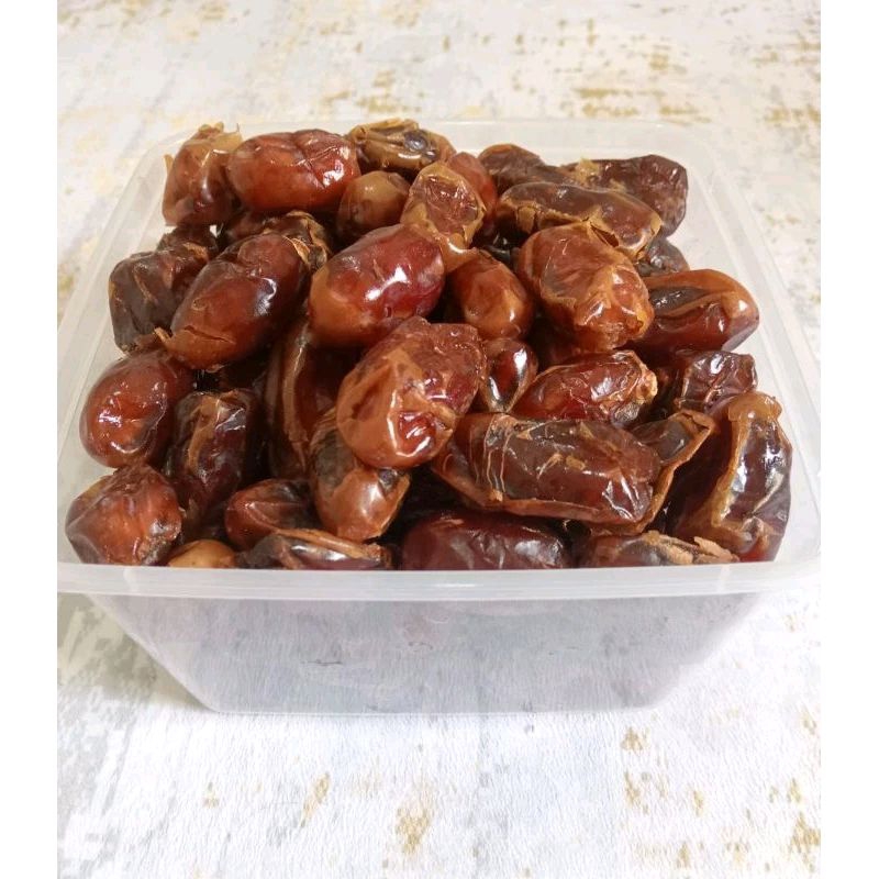 

KURMA KHALAS SAAD 1KG KEMASAN TINWOL