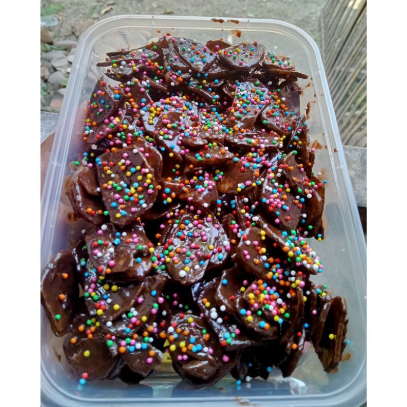 

Kripik pisang coklat Lumer toping springkel. 200gram