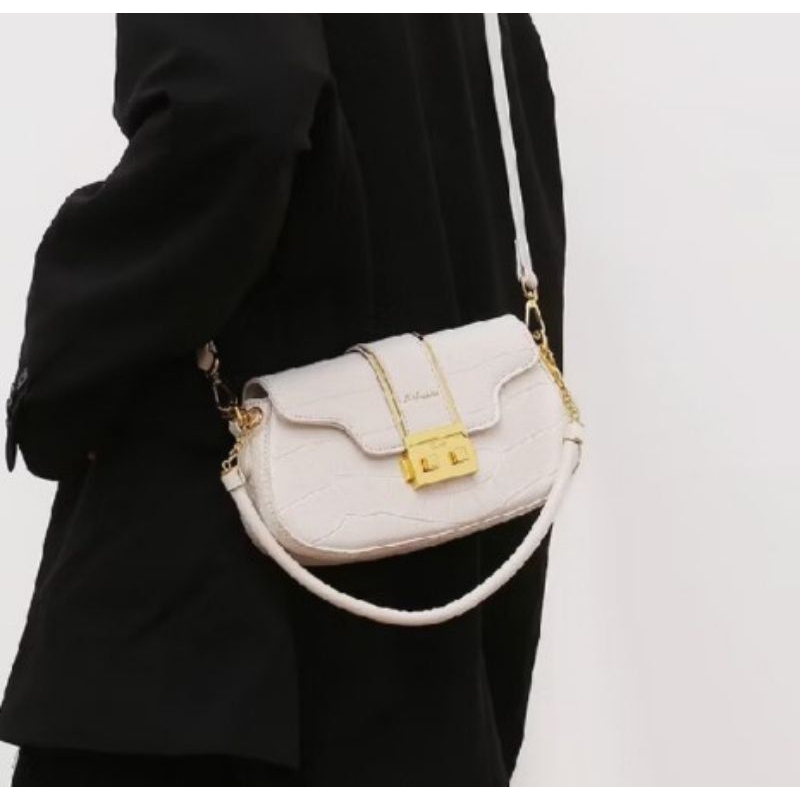 READY MAKASSAR - TAS IMPORT 100% ORIGINAL LK SLING BAG WHITE