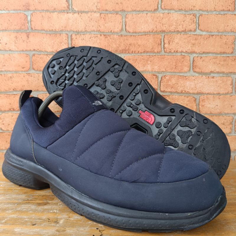 Sepatu TNF Slip on Size 42 Navy