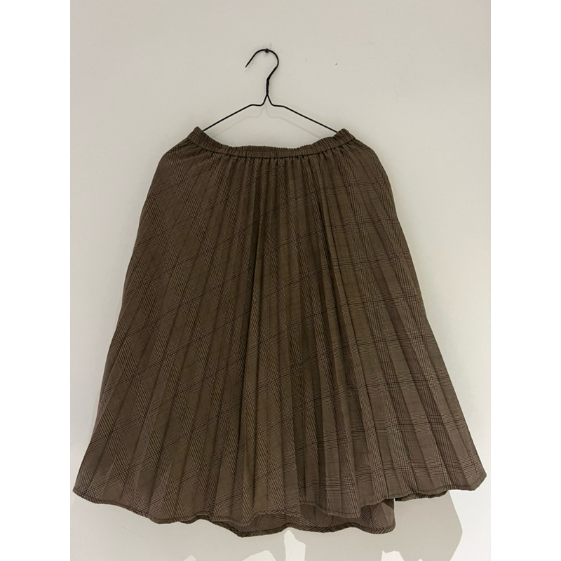 Uniqlo Rok Plisket original (Preloved)