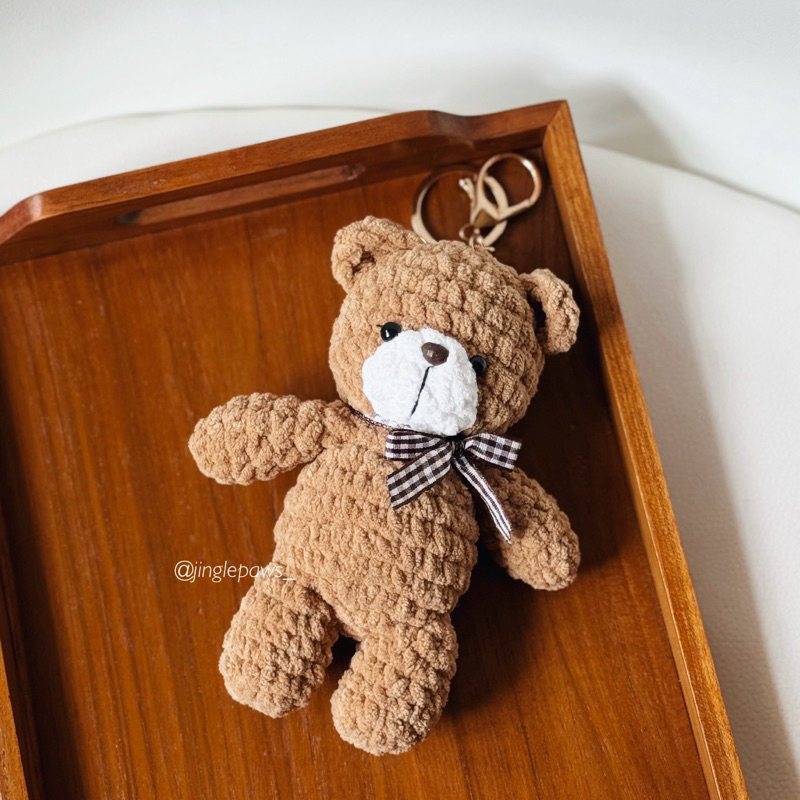 Amigurumi Teddy Bear Keychain / bagcharm / gantungan kunci rajutan