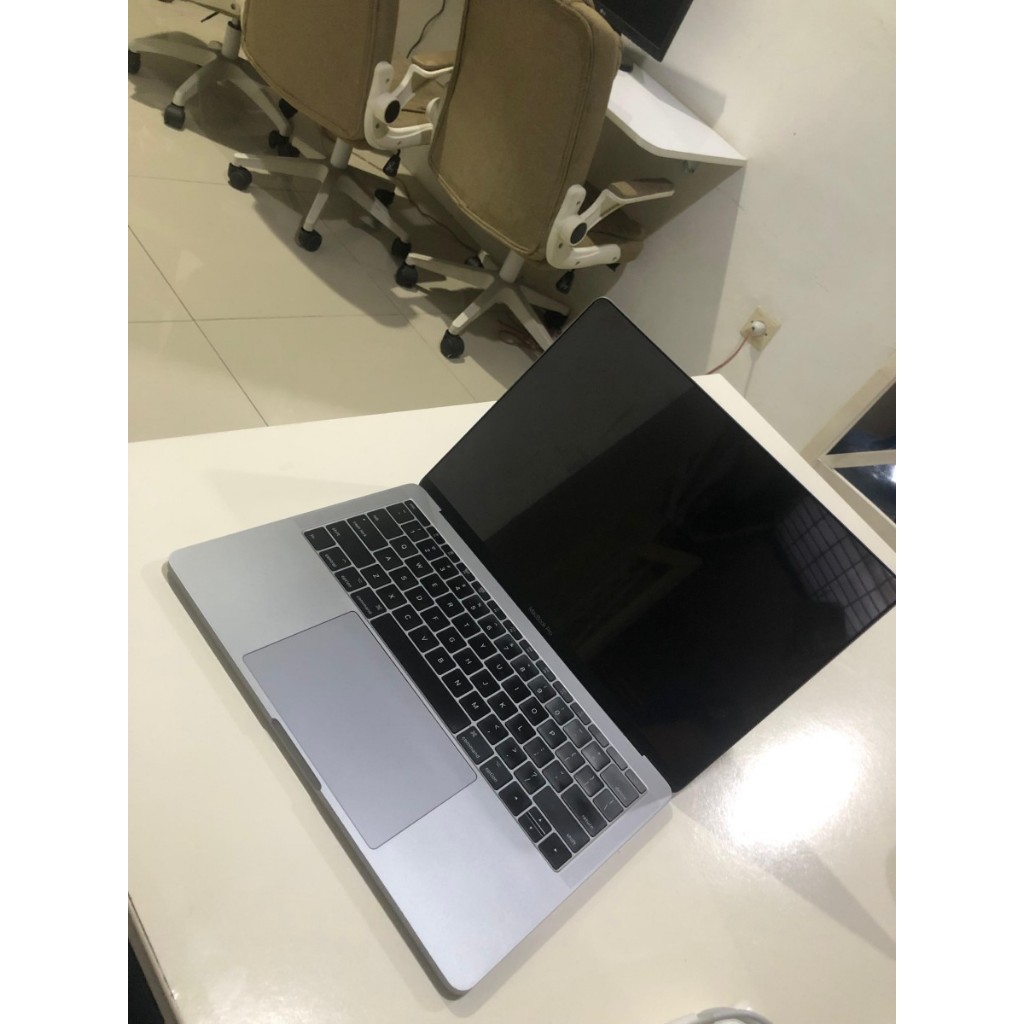 macbook pro 2017 second 128gbmacbook pro 2017 second 128gb