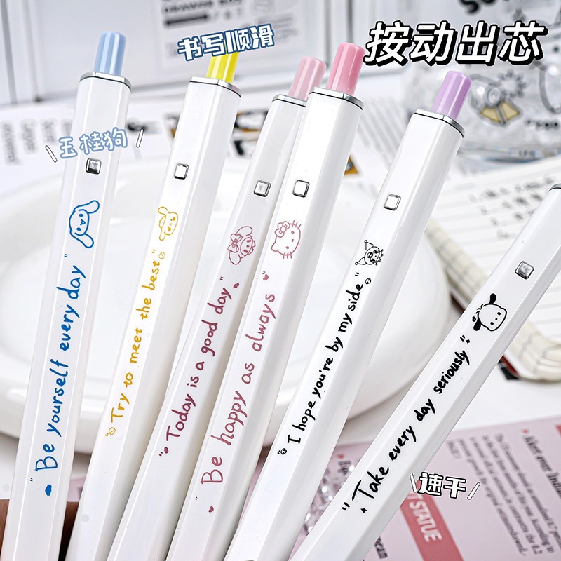 

1 PCS Pena Tinta Hitam Pulpen Motif Sanrio Best Seller