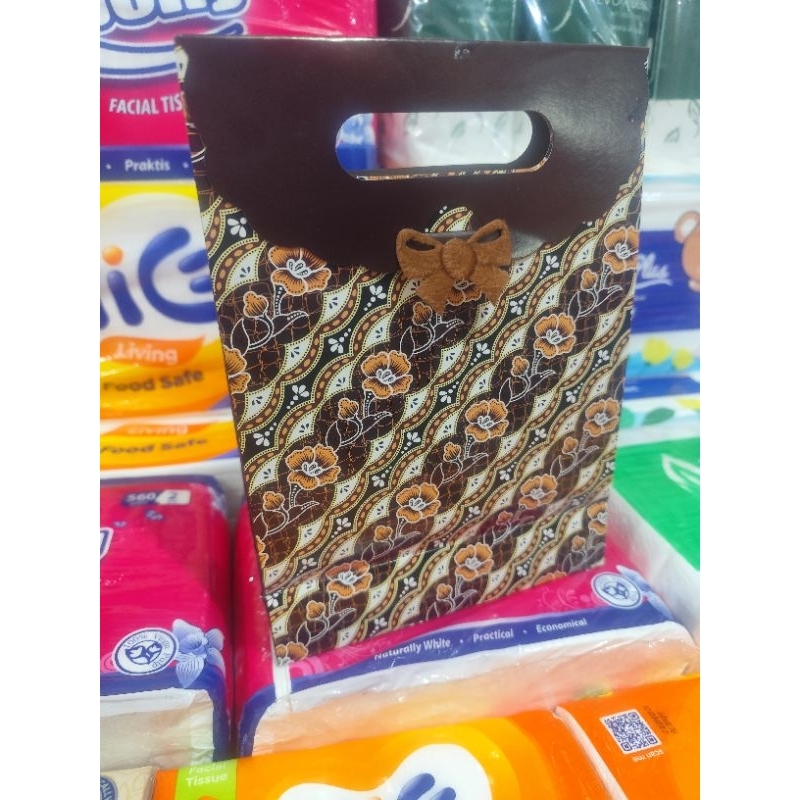 

paper bag buku amplop batik bahan tebal isi 12 pcs terlaris dan termurah