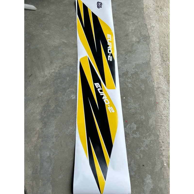 Jungle_Shop_ Striping Stiker Pintu Elf Euro-2